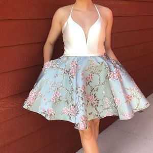 Homecoming Dress- new this season!👗